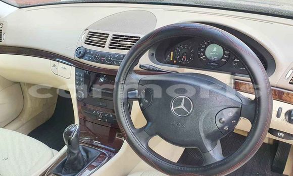 Buy Used Mercedes-Benz E–Class Blue Car in Vacoas–Phoenix in Plaines Wilhems District Buy Used Mercedes-Benz E–Class Blue Car in Vacoas–Phoenix in Plaines Wilhems District