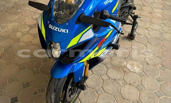 Buy Used Suzuki GSX–R Blue Bike in Bel Ombre in Savanne