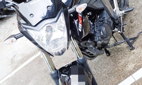 Buy Used Suzuki GSX Black Bike in Mahébourg in Grand Port District