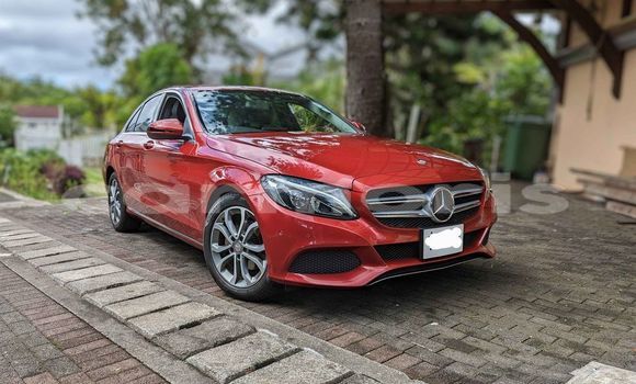 Buy Used Mercedes-Benz C–Class Red Car in Curepipe in Plaines Wilhems District Buy Used Mercedes-Benz C–Class Red Car in Curepipe in Plaines Wilhems District