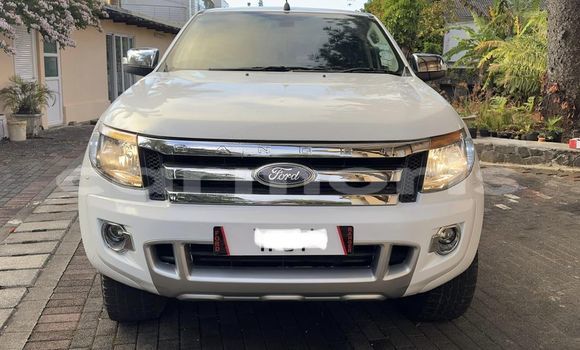 Buy Used Ford Ranger White Car in Curepipe in Plaines Wilhems District Buy Used Ford Ranger White Car in Curepipe in Plaines Wilhems District