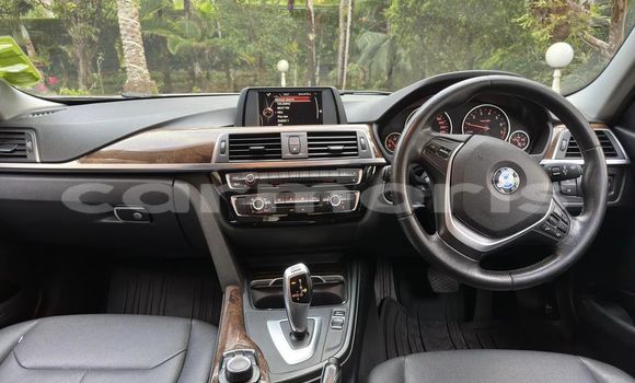 Buy Used BMW 3–Series White Car in Curepipe in Plaines Wilhems District Buy Used BMW 3–Series White Car in Curepipe in Plaines Wilhems District