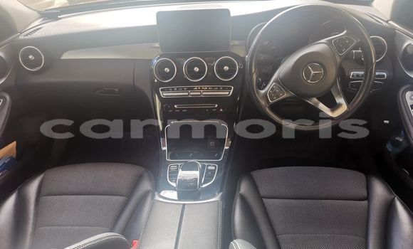 Buy Used Mercedes-Benz C–Class Red Car in Curepipe in Plaines Wilhems District Buy Used Mercedes-Benz C–Class Red Car in Curepipe in Plaines Wilhems District