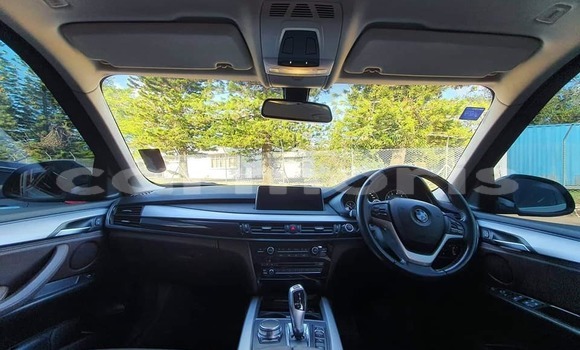Buy Used BMW X5 White Car in Curepipe in Plaines Wilhems District Buy Used BMW X5 White Car in Curepipe in Plaines Wilhems District