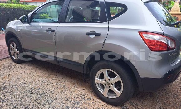 Acheter Occasion Voiture Nissan Qashqai Gris à Vacoas–Phoenix, Plaines Wilhems District Acheter Occasion Voiture Nissan Qashqai Gris à Vacoas–Phoenix, Plaines Wilhems District