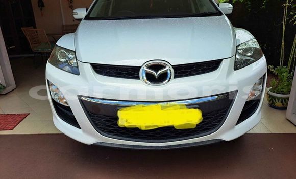Acheter Occasion Voiture Mazda CX–7 Blanc à Vacoas–Phoenix, Plaines Wilhems District Acheter Occasion Voiture Mazda CX–7 Blanc à Vacoas–Phoenix, Plaines Wilhems District
