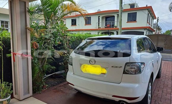 Acheter Occasion Voiture Mazda CX–7 Blanc à Vacoas–Phoenix, Plaines Wilhems District Acheter Occasion Voiture Mazda CX–7 Blanc à Vacoas–Phoenix, Plaines Wilhems District