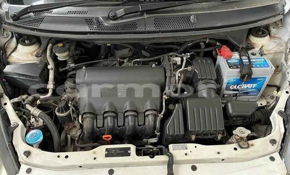 Acheter Occasion Voiture Honda fit Blanc à Vacoas–Phoenix, Plaines Wilhems District Acheter Occasion Voiture Honda fit Blanc à Vacoas–Phoenix, Plaines Wilhems District