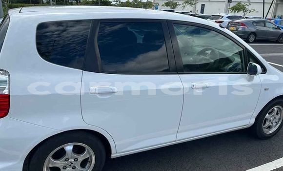 Acheter Occasion Voiture Honda fit Blanc à Vacoas–Phoenix, Plaines Wilhems District Acheter Occasion Voiture Honda fit Blanc à Vacoas–Phoenix, Plaines Wilhems District
