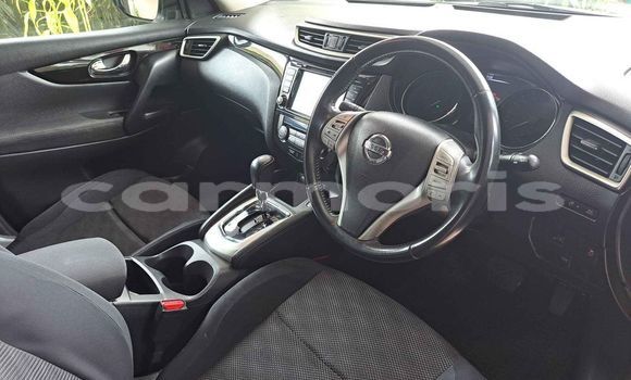 Acheter Occasion Voiture Nissan Qashqai Blanc à Vacoas–Phoenix, Plaines Wilhems District Acheter Occasion Voiture Nissan Qashqai Blanc à Vacoas–Phoenix, Plaines Wilhems District