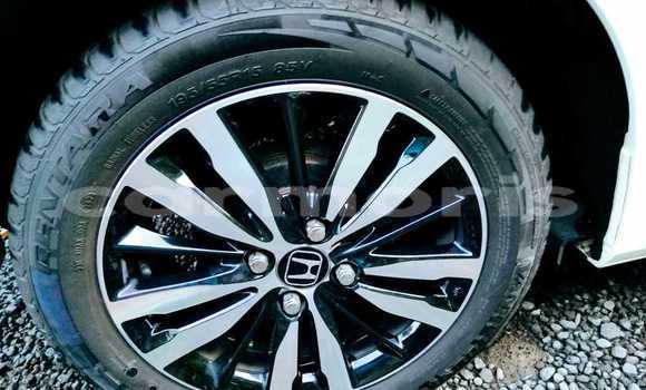 Buy Used Honda fit White Car in Rose Belle in Grand Port District Buy Used Honda fit White Car in Rose Belle in Grand Port District