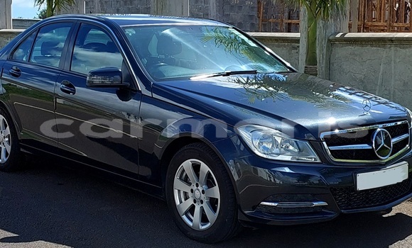 Buy Used Mercedes-Benz C–Class Black Car in Vacoas–Phoenix in Plaines Wilhems District Buy Used Mercedes-Benz C–Class Black Car in Vacoas–Phoenix in Plaines Wilhems District