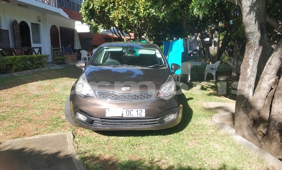 Buy Used Kia Rio Brown Car in Curepipe in Plaines Wilhems District Buy Used Kia Rio Brown Car in Curepipe in Plaines Wilhems District