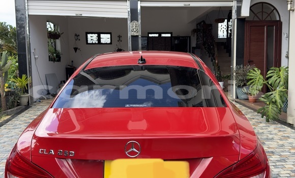Buy Used Mercedes-Benz CLA-klasse Red Car in Vacoas–Phoenix in Plaines Wilhems District