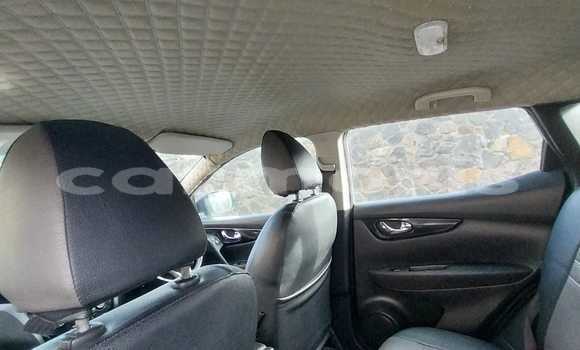 Buy Used Nissan Qashqai White Car in Beau Bassin–Rose Hill in Plaines Wilhems District Buy Used Nissan Qashqai White Car in Beau Bassin–Rose Hill in Plaines Wilhems District