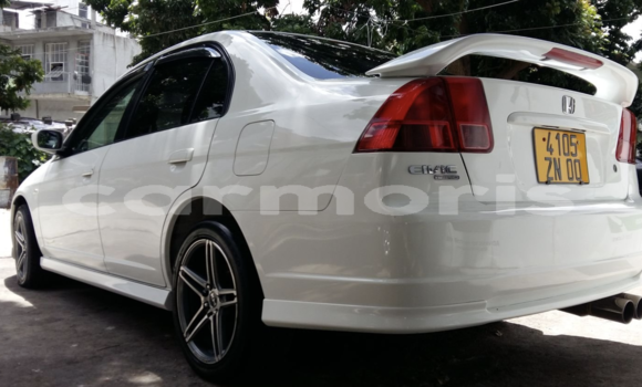 Buy Used Honda Civic White Car in Beau Bassin–Rose Hill in Plaines Wilhems District Buy Used Honda Civic White Car in Beau Bassin–Rose Hill in Plaines Wilhems District