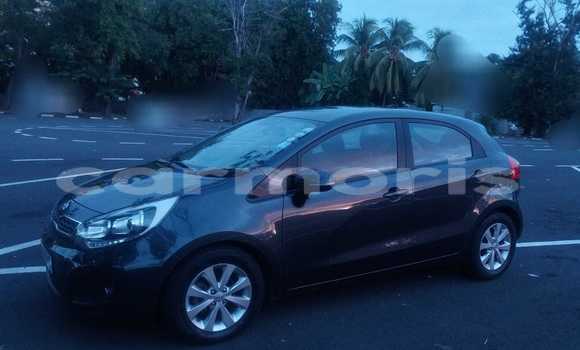 Buy Used Kia Rio Silver Car in Port Louis in Port Louis District Buy Used Kia Rio Silver Car in Port Louis in Port Louis District