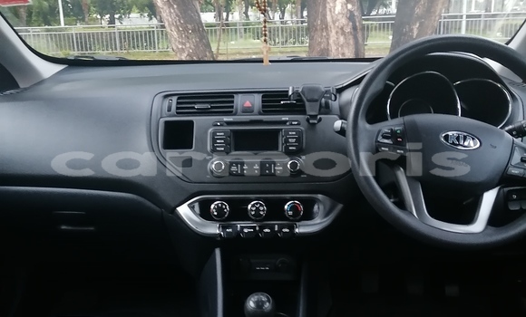 Buy Used Kia Rio Silver Car in Port Louis in Port Louis District Buy Used Kia Rio Silver Car in Port Louis in Port Louis District