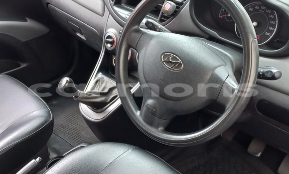 Buy Used Hyundai i10 Silver Car in Vacoas–Phoenix in Plaines Wilhems District Buy Used Hyundai i10 Silver Car in Vacoas–Phoenix in Plaines Wilhems District