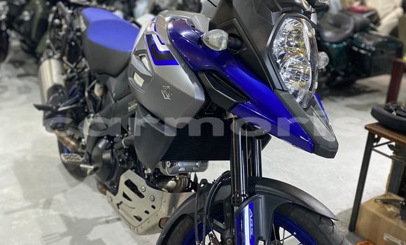 Buy Used Suzuki V-Strom 650 Blue Bike in Port Louis in Port Louis District