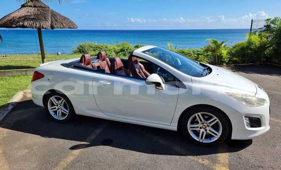 Buy Used Peugeot 308 White Car in Tamarin in Black River District Buy Used Peugeot 308 White Car in Tamarin in Black River District