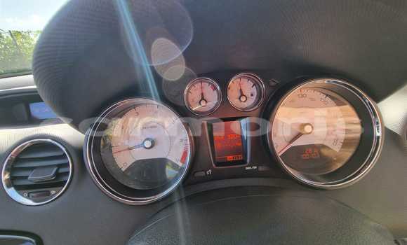 Buy Used Peugeot 308 White Car in Tamarin in Black River District Buy Used Peugeot 308 White Car in Tamarin in Black River District