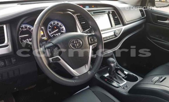 Buy Import Toyota Highlander Other Car in Import - Dubai in Agalega Islands Buy Import Toyota Highlander Other Car in Import - Dubai in Agalega Islands