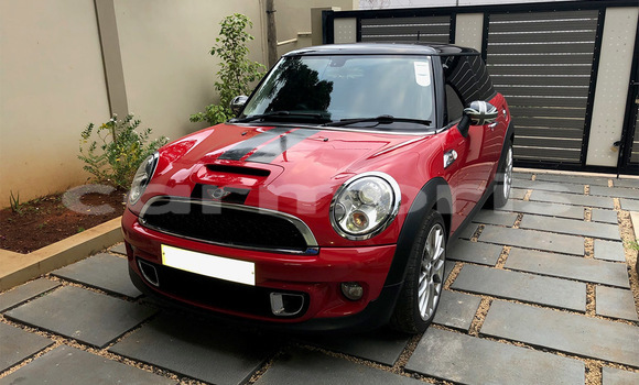 Buy Used MINI Cooper Red Car in Port Louis in Port Louis District Buy Used MINI Cooper Red Car in Port Louis in Port Louis District