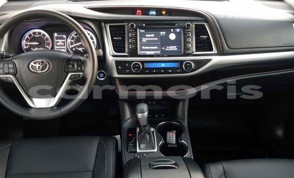 Buy Import Toyota Highlander Other Car in Import - Dubai in Agalega Islands Buy Import Toyota Highlander Other Car in Import - Dubai in Agalega Islands