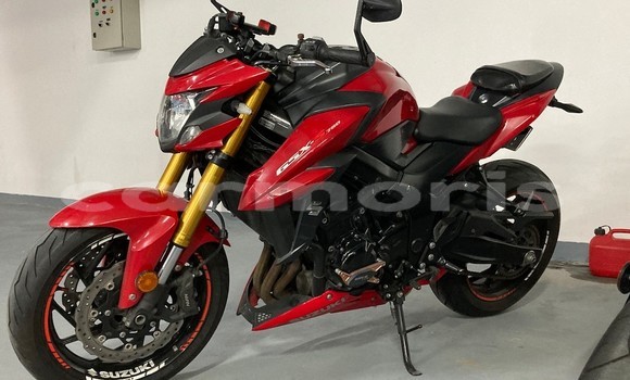 Buy Used Suzuki GSX Red Bike in Port Louis in Port Louis District