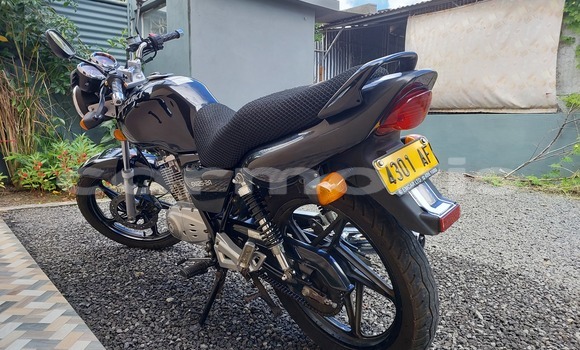 Buy Used Suzuki GN Black Bike in Pamplemousses in Pamplemousses District