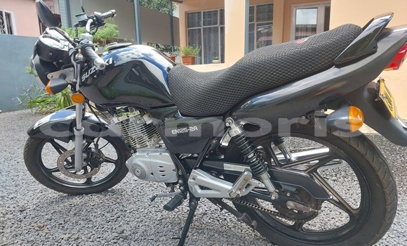 Buy Used Suzuki GN Black Bike in Pamplemousses in Pamplemousses District Buy Used Suzuki GN Black Bike in Pamplemousses in Pamplemousses District