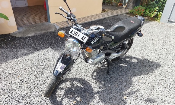 Buy Used Suzuki GN Black Bike in Pamplemousses in Pamplemousses District Buy Used Suzuki GN Black Bike in Pamplemousses in Pamplemousses District