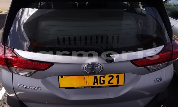 Buy Used Toyota Rush Silver Car in Albion in Black River District Buy Used Toyota Rush Silver Car in Albion in Black River District