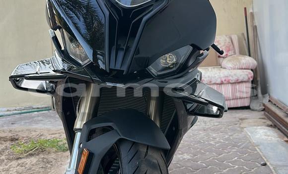 Buy Used BMW S 1000 Black Bike in Port Louis in Port Louis District Buy Used BMW S 1000 Black Bike in Port Louis in Port Louis District