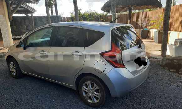 Buy Used Nissan Note Silver Car in Anse La Raie in Rivière du Rempart District Buy Used Nissan Note Silver Car in Anse La Raie in Rivière du Rempart District