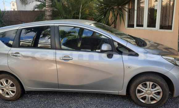 Buy Used Nissan Note Silver Car in Anse La Raie in Rivière du Rempart District Buy Used Nissan Note Silver Car in Anse La Raie in Rivière du Rempart District