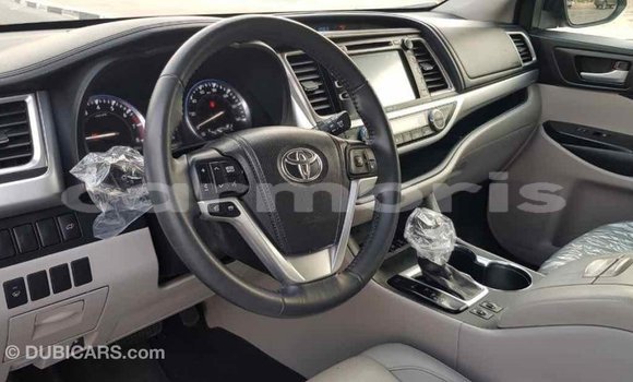 Buy Import Toyota Highlander Black Car in Import - Dubai in Agalega Islands Buy Import Toyota Highlander Black Car in Import - Dubai in Agalega Islands