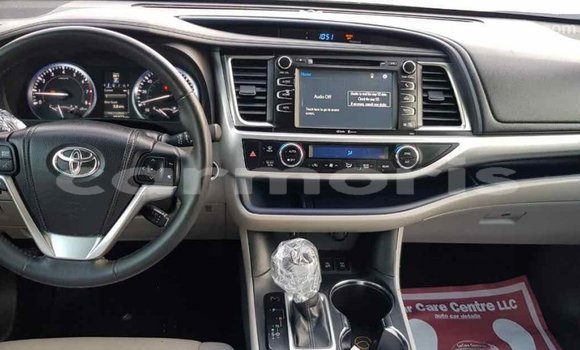 Buy Import Toyota Highlander Black Car in Import - Dubai in Agalega Islands Buy Import Toyota Highlander Black Car in Import - Dubai in Agalega Islands