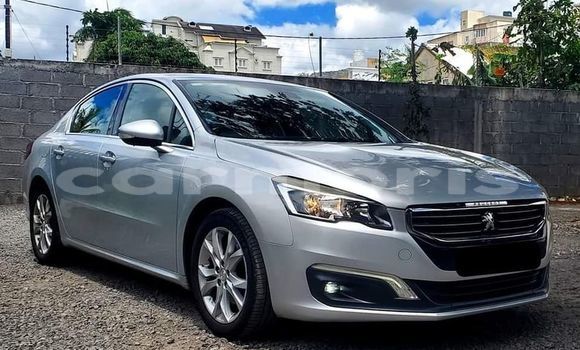 Buy Used Peugeot 504 Other Car in Port Louis in Port Louis District Buy Used Peugeot 504 Other Car in Port Louis in Port Louis District