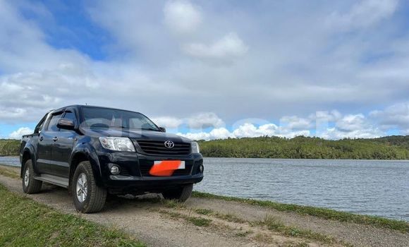 Buy Used Toyota Hilux Black Car in Port Louis in Port Louis District Buy Used Toyota Hilux Black Car in Port Louis in Port Louis District