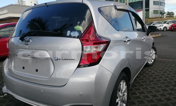 Buy Used Nissan Note Green Car in Port Louis in Port Louis District Buy Used Nissan Note Green Car in Port Louis in Port Louis District