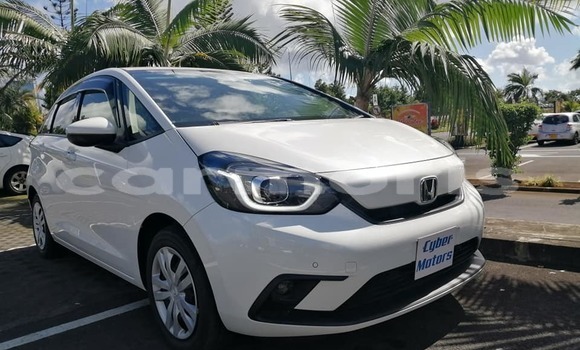 Buy Used Honda fit Other Car in Port Louis in Port Louis District Buy Used Honda fit Other Car in Port Louis in Port Louis District