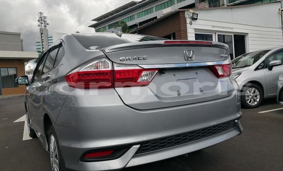Buy Used Honda Grace Other Car in Port Louis in Port Louis District Buy Used Honda Grace Other Car in Port Louis in Port Louis District