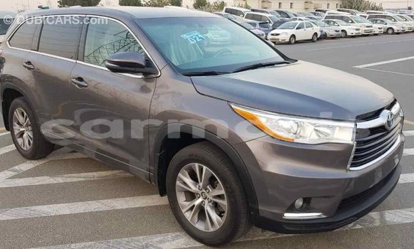 Buy Import Toyota Highlander Other Car in Import - Dubai in Agalega Islands Buy Import Toyota Highlander Other Car in Import - Dubai in Agalega Islands