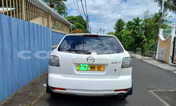 Buy Used Mazda CX–7 White Car in Quatre Bornes in Plaines Wilhems District Buy Used Mazda CX–7 White Car in Quatre Bornes in Plaines Wilhems District