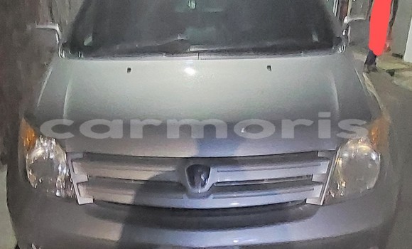 Buy Used Toyota IST Silver Car in Port Louis in Port Louis District Buy Used Toyota IST Silver Car in Port Louis in Port Louis District
