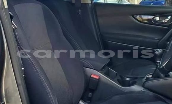 Buy Used Nissan Qashqai Blue Car in Beau Bassin–Rose Hill in Plaines Wilhems District Buy Used Nissan Qashqai Blue Car in Beau Bassin–Rose Hill in Plaines Wilhems District