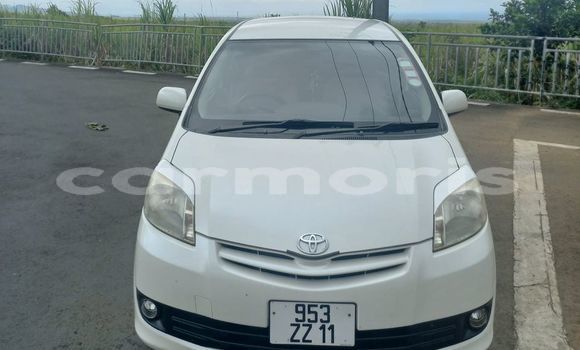 Buy Used Toyota Passo White Car in Beau Bassin–Rose Hill in Plaines Wilhems District