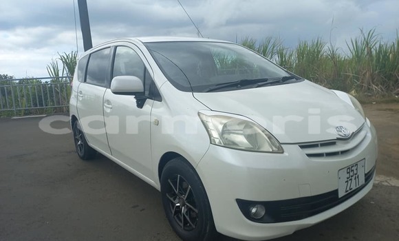 Acheter Occasion Voiture Toyota Passo Blanc à Beau Bassin–Rose Hill, Plaines Wilhems District Acheter Occasion Voiture Toyota Passo Blanc à Beau Bassin–Rose Hill, Plaines Wilhems District